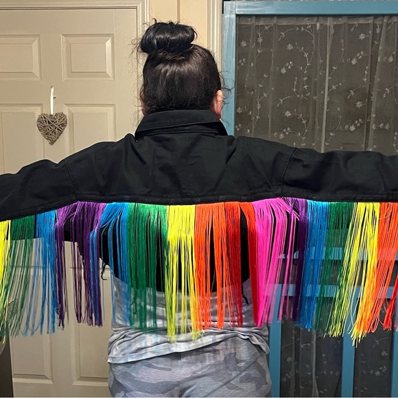 DOLLS KILL - Stunning RAINBOW JEAN JACKET Sz XXS/XL - Picture 2 of 4